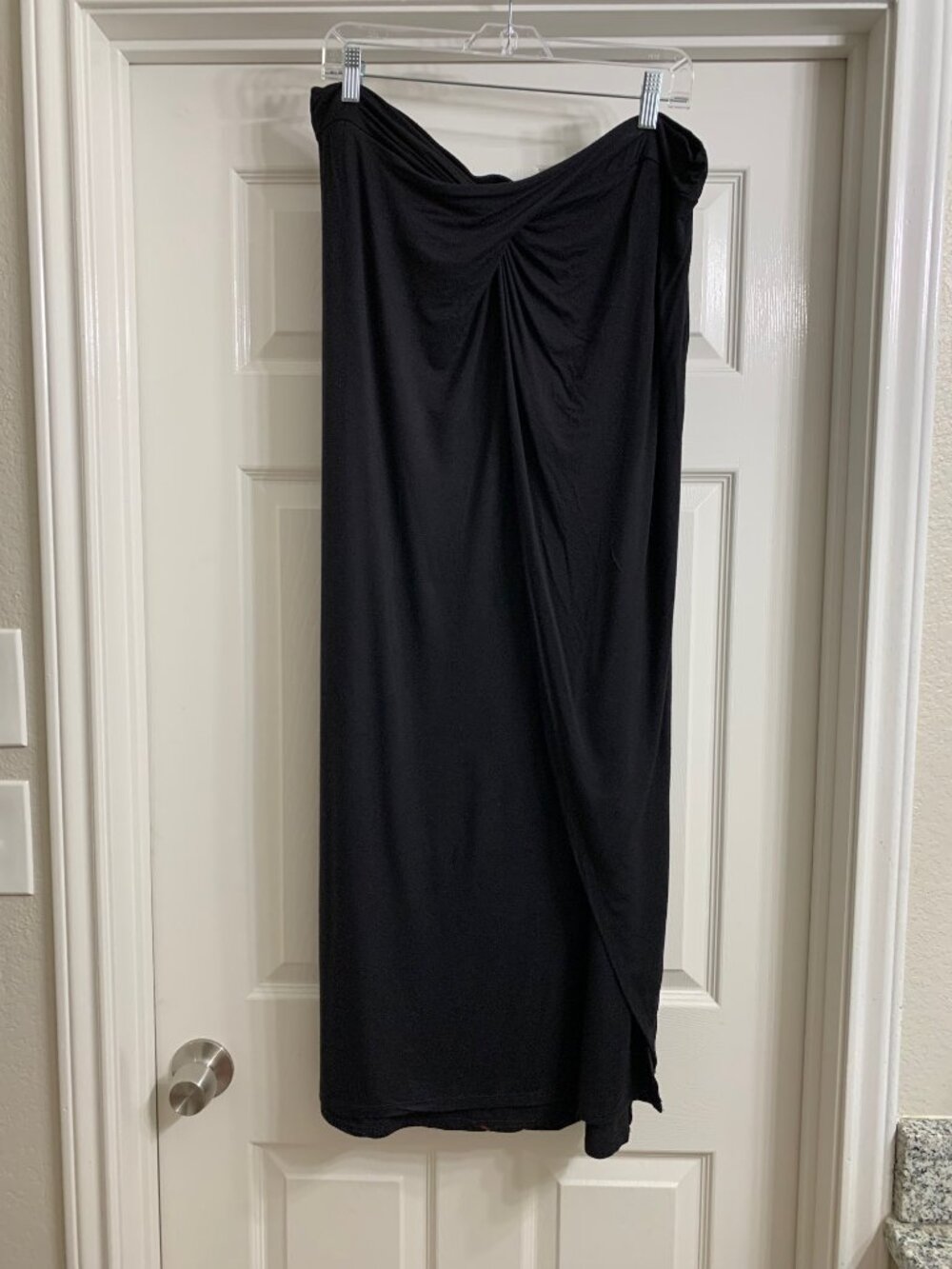 Bisou Bisou Brand Women's Black Stretchy Long Skirt, Size XL
